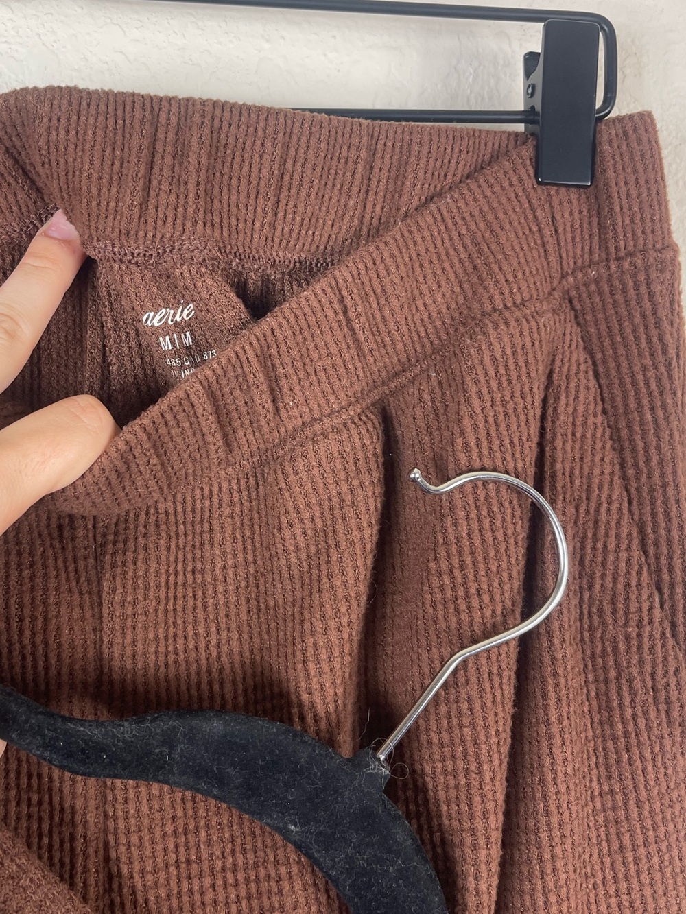 Aerie SET Traveller Waffle Knit Jogger Top Size Medium - Picture 8 of 8